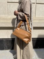 کیف دوشی زنانه رنگ قهوه ای