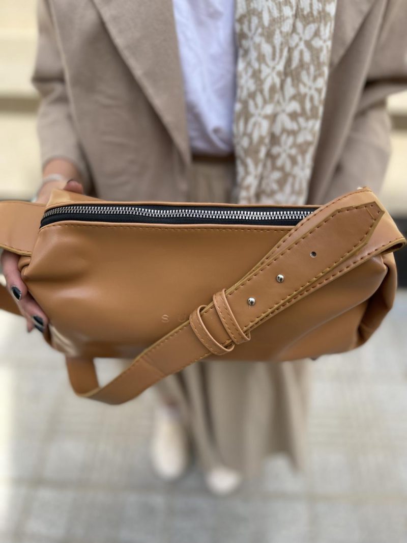 کیف دوشی زنانه چرم رنگ قهوه ای