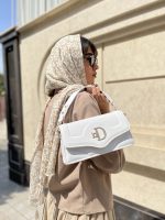 کیف دوشی و دستی پاسپورتی زنانه رنگ سفید