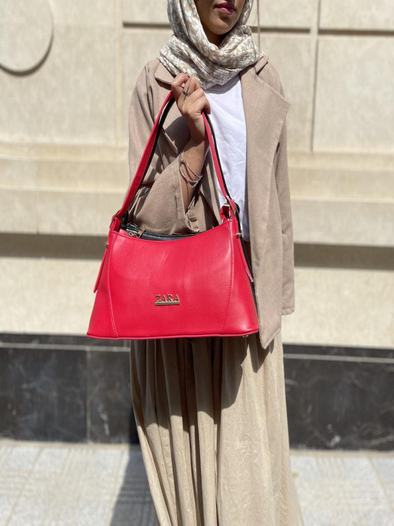 کیف دستی زنانه چرم قرمز رنگ