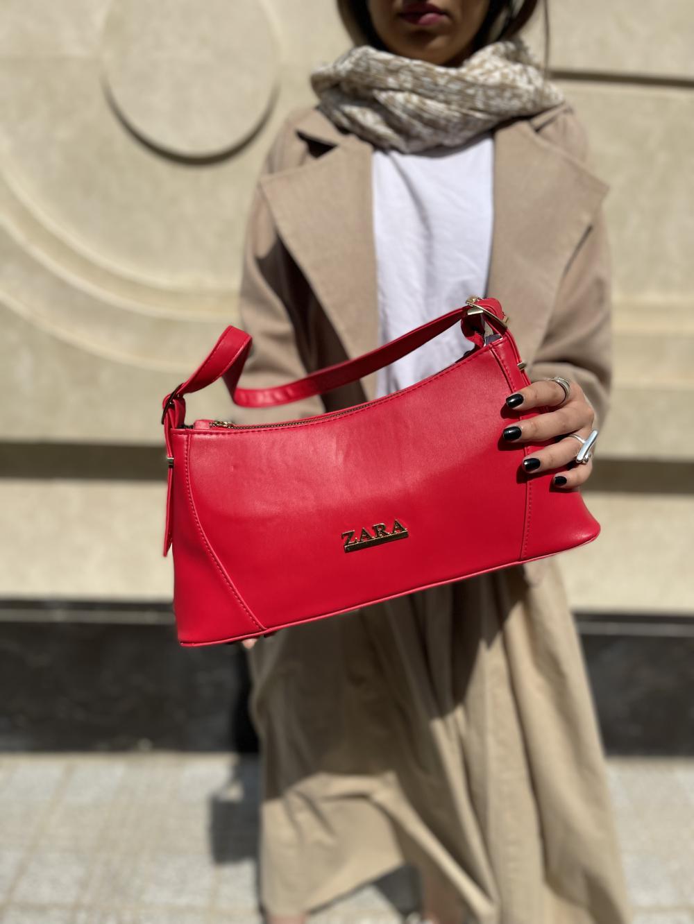 کیف دوشی و دستی چرم زنانه قرمز رنگ