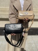 کیف دستی پاسپورتی زنانه چرم قهوه ای رنگ