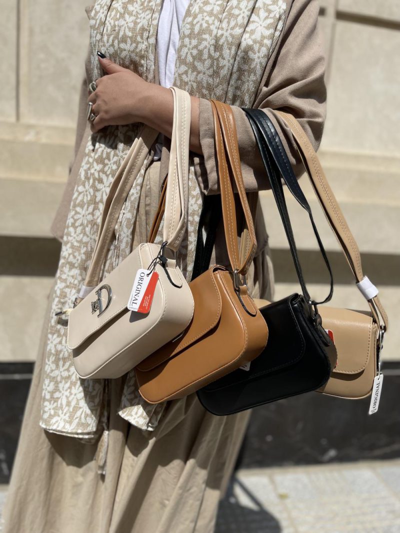 کیف پاسپورتی چرم زنانه