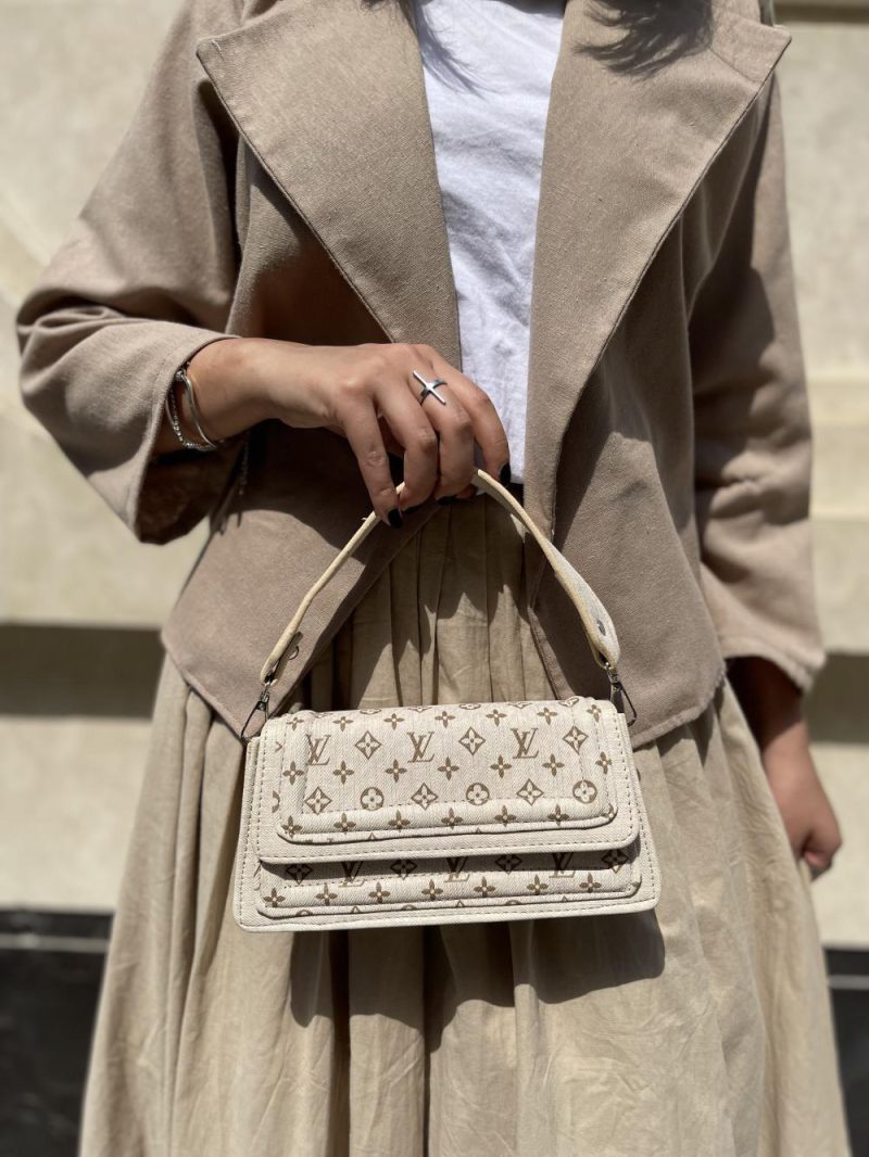 مینی بگ دستی و دوشی زنانه کرم روشن