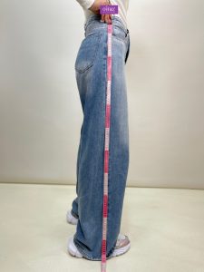 راهنمای انتخاب سایز شلوار جین زنانه