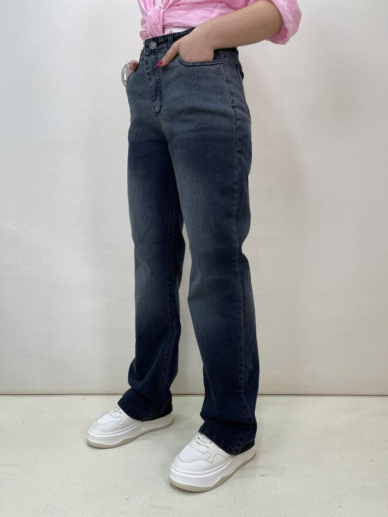 شلوار جین زنانه نیم بگ بلو بلک