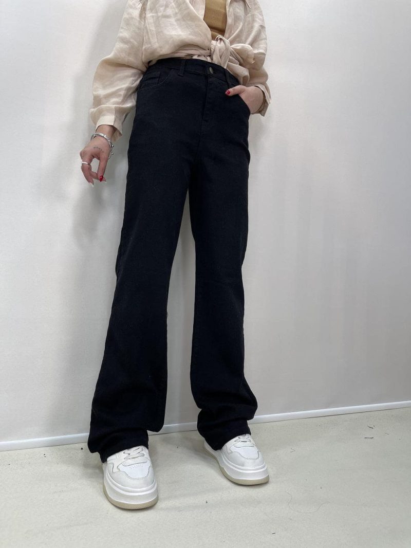 شلوار جین زنانه نیم بگ مشکی