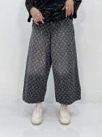شلوارک جین زنانه ال وی پارچه طرح دار زغالی