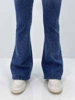 شلوار جین زنانه بوتکات آبی