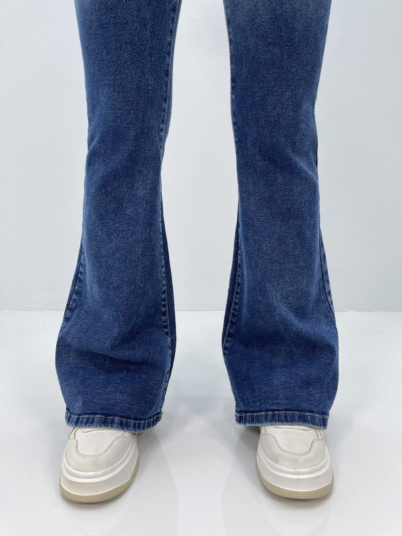 شلوار جین زنانه بوتکات آبی