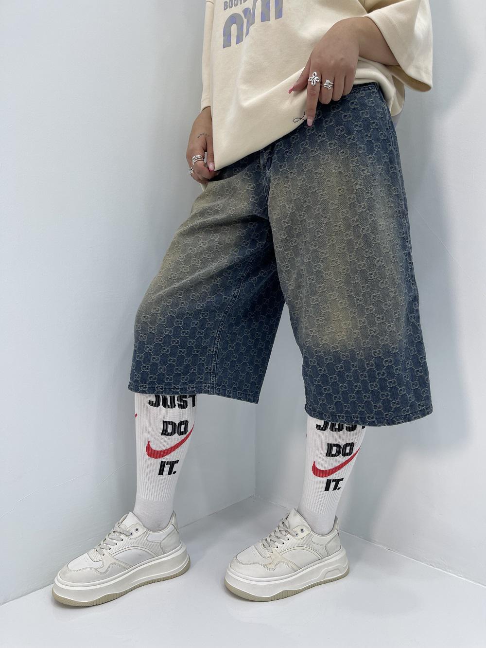 شلوارک جین زنانه طرحدار گوچی سنگشور