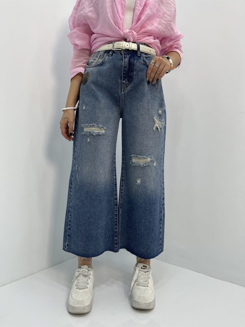 Women's blue wide leg jeans