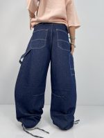 شلوار جین زنانه بالونی مکس آبی تیره با دوخت سفید