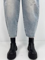 شلوار جین زنانه مام بالون آبی یخی