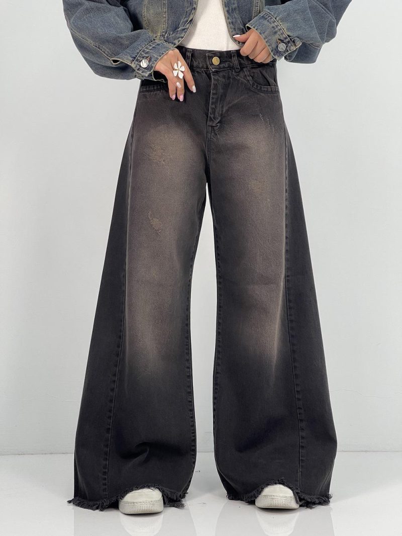 شلوار جین زنانه شافل بگ با سنگشور کرم قهوه ای