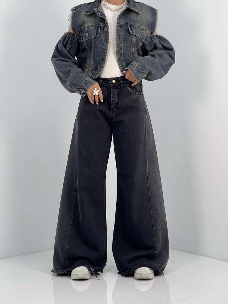 شلوار جین زنانه شافل بگ زغالی با سنگشور صدفی از بغل