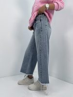 شلوار جین زنانه شافل قد نود رنگ آبی یخی