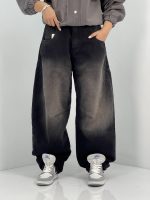 شلوار جین زنانه بالونی کارپنتری مشکی با سنگشور سفید