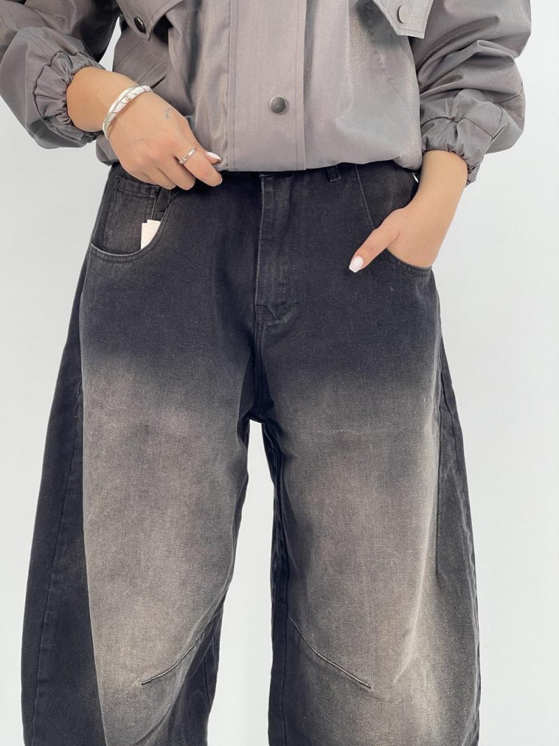 شلوار جین زنانه بالونی کارپنتری مشکی با سنگشور سفید