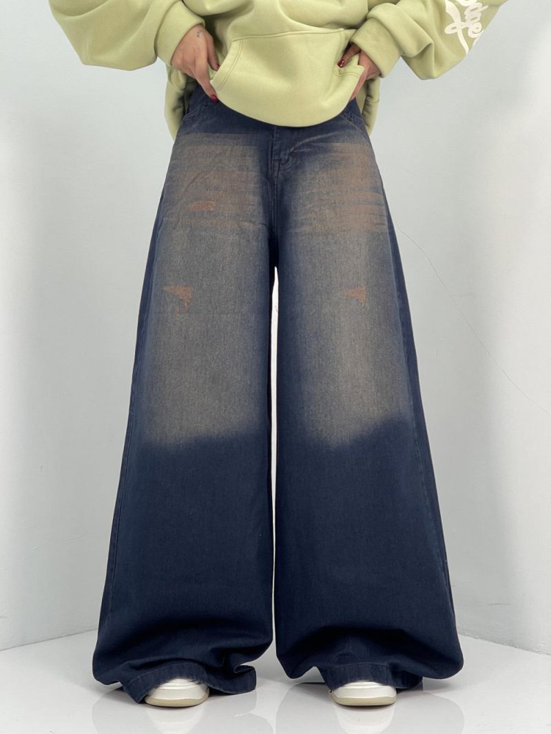 شلوار جین زنانه سوپر بگ سرمه ای با سنگشور کرم