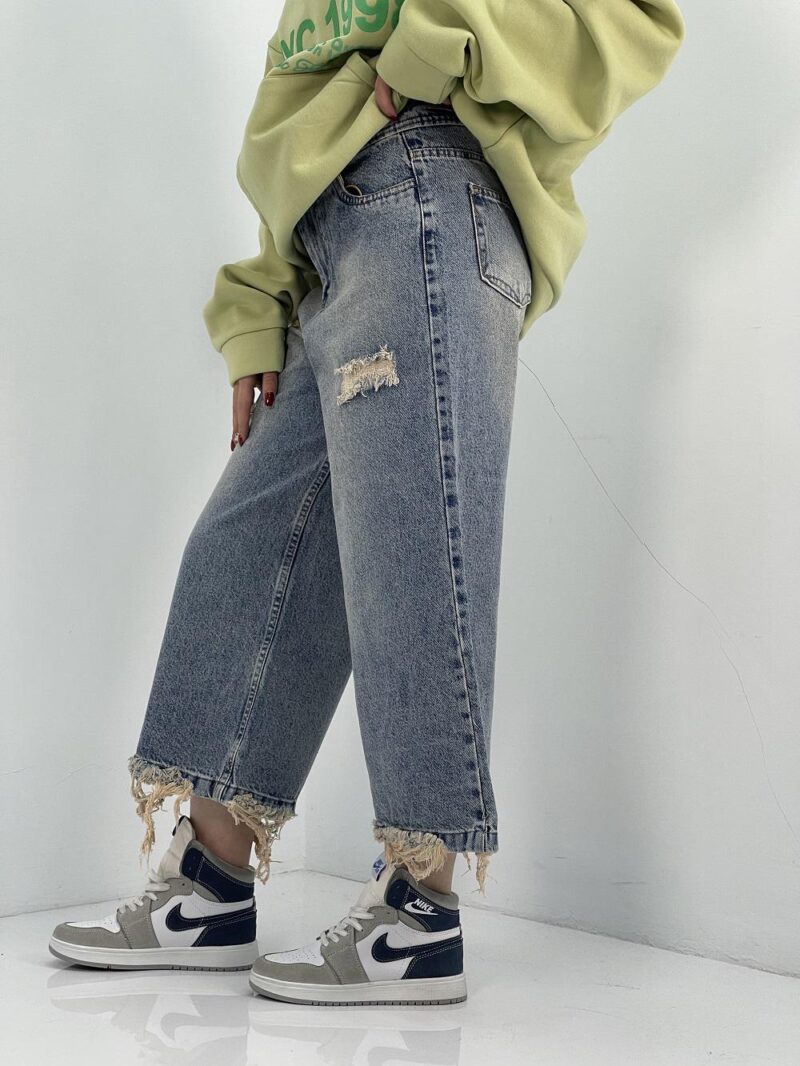 شلوار جین زنانه واید لگ آبی با سنگشور کرم