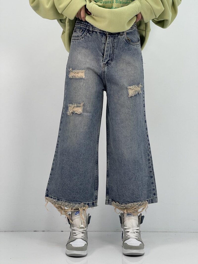 شلوار جین زنانه واید لگ آبی با سنگشور کرم