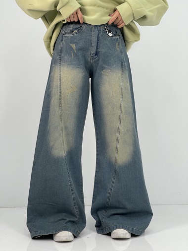 شلوار جین زنانه شافل سبز با سنگشور کرم