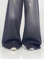 شلوار جین زنانه شافل مشکی با سنگشور صدفی