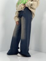 شلوار جین زنانه شافل سرمه ای با سنگشور کرم