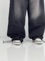 شلوار جین زنانه بالونی مکس زغالی با سنگشور صدفی