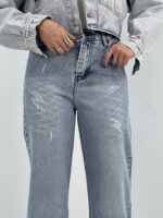 شلوار جین زنانه نیم بگ آبی روشن