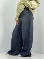 شلوار جین زنانه سرمه ای با سنگشور کرم